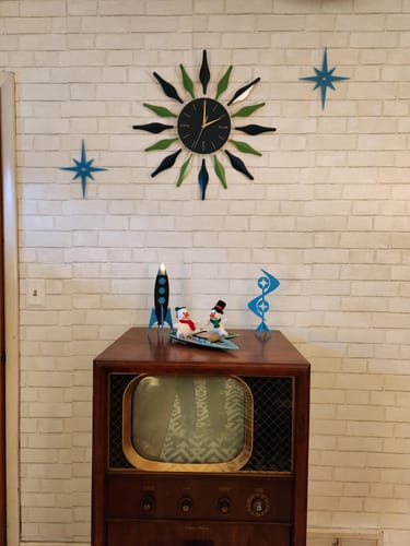 Customer photo review of The Sparkle - Mid-century Modern 8 Point Starburst