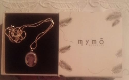 Customer photo review of Collana Foto Personalizzata Ovale Maglia Corda