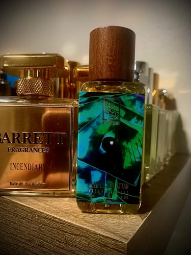 Customer photo review of Bleu de Dua Attar