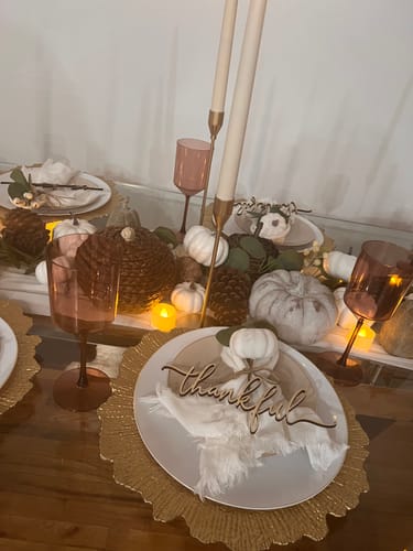 Customer photo review of Round Linen and Gold Plastic Plates | 10 Pack