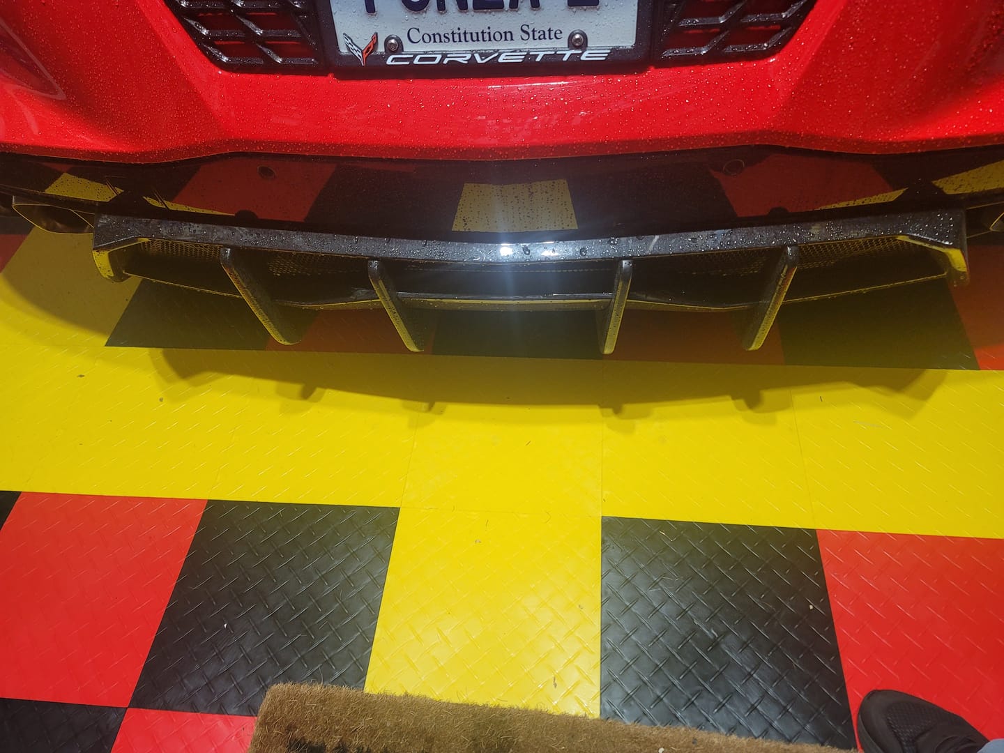 Customer photo review of Chevrolet Corvette C8 Z51 Add-On Rear Diffuser Fin