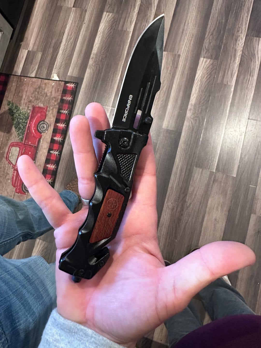 Customer photo review of Knife + Lighter Bundle