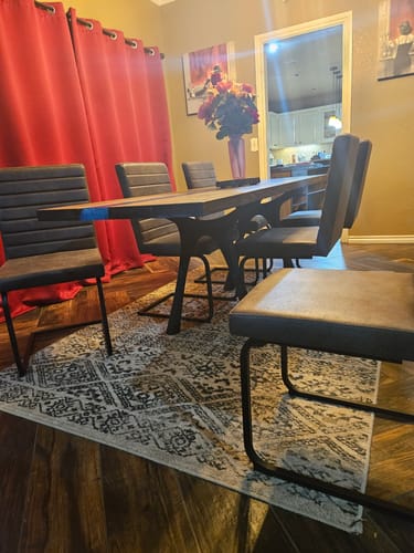 Customer photo review of Metal Table Legs - 414 Hatty - 24W, 28H inch