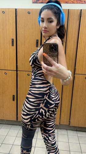Customer photo review of Unleashed Scrunch Legging Jumpsuit