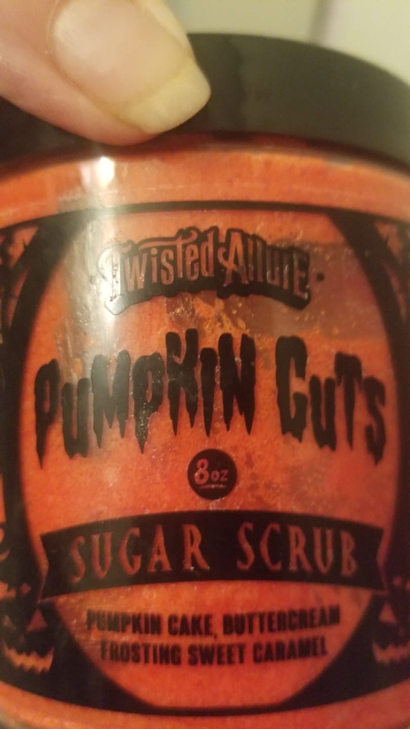 Customer photo review of Pumpkin Guts Sugar Scrub