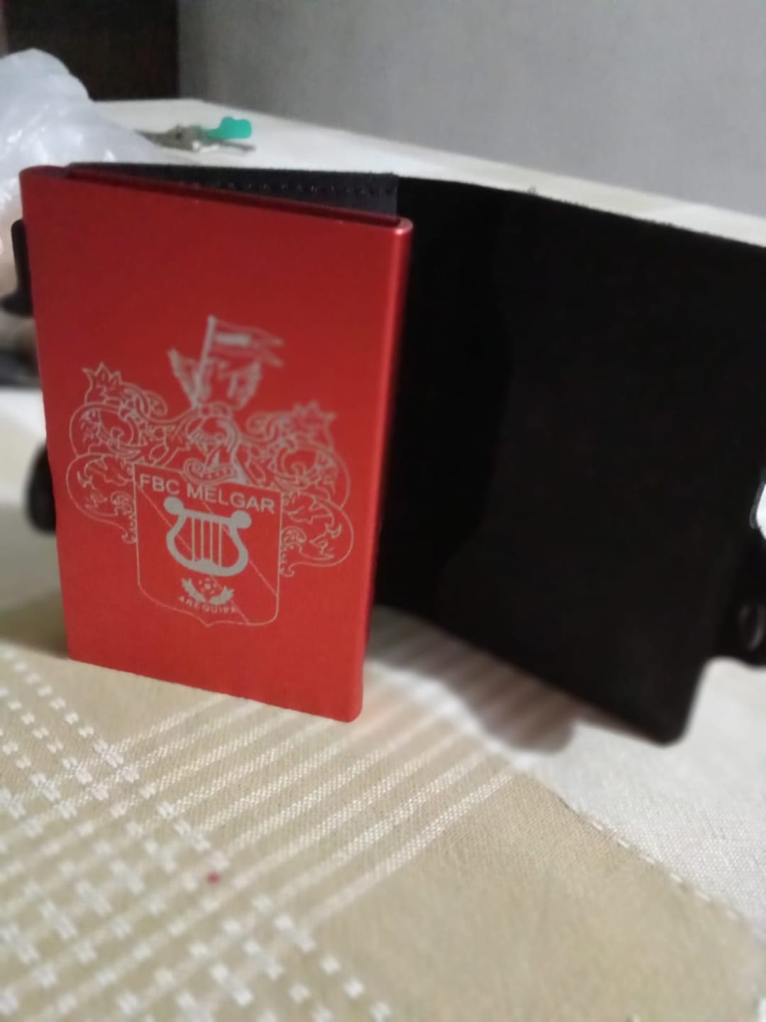 Customer photo review of E-BLACK/RED