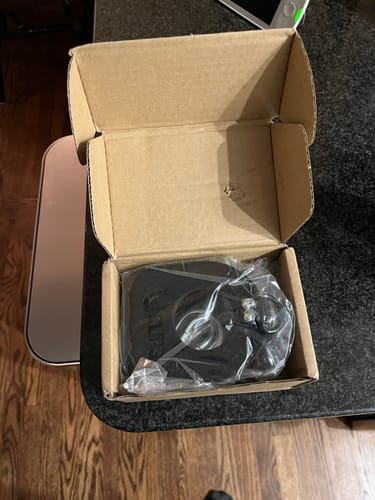 Customer photo review of Uclips