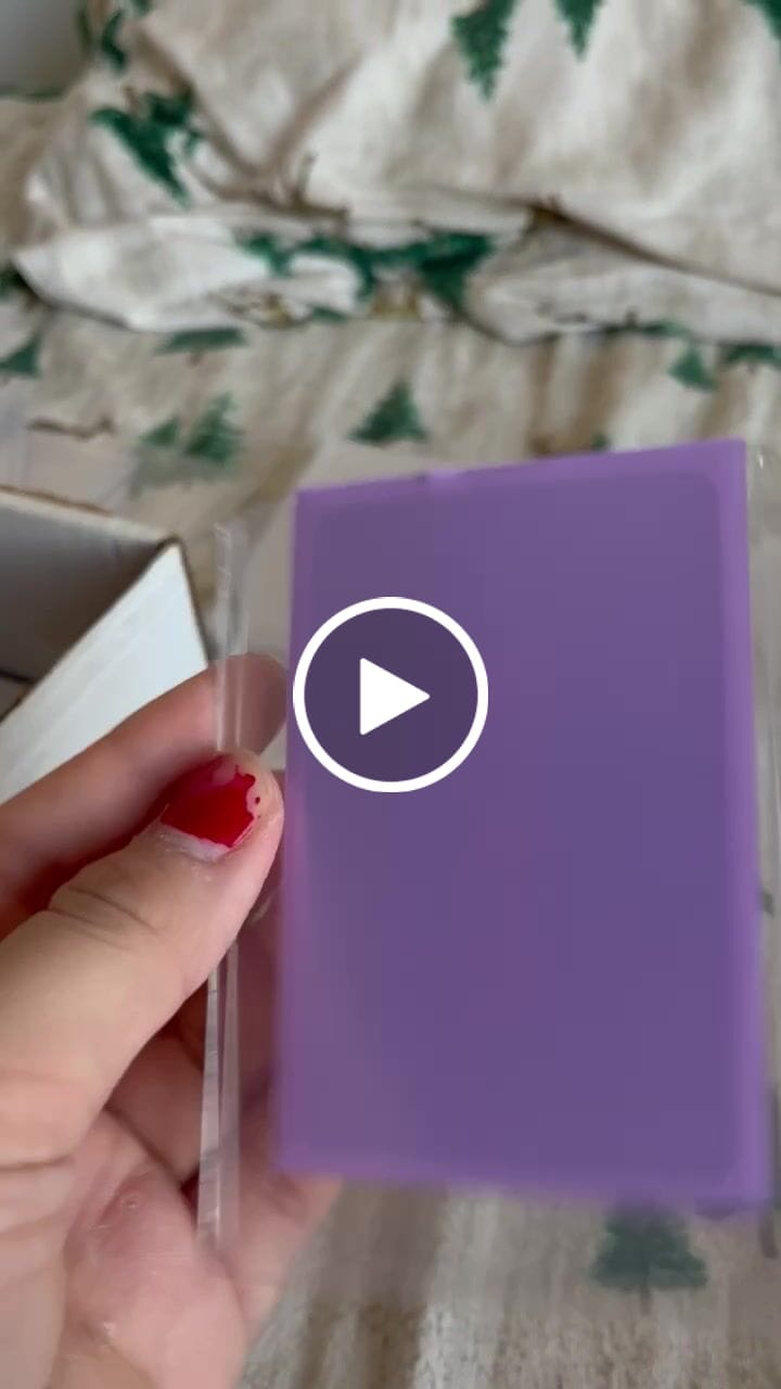 Customer video review of PREMIUM CLEAR 3 X 4" TOPLOADER