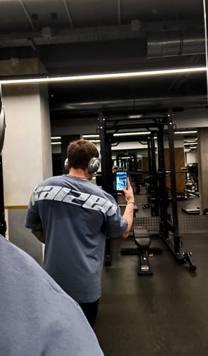 Customer photo review of Oversize Shirt Block - Silver/Blue