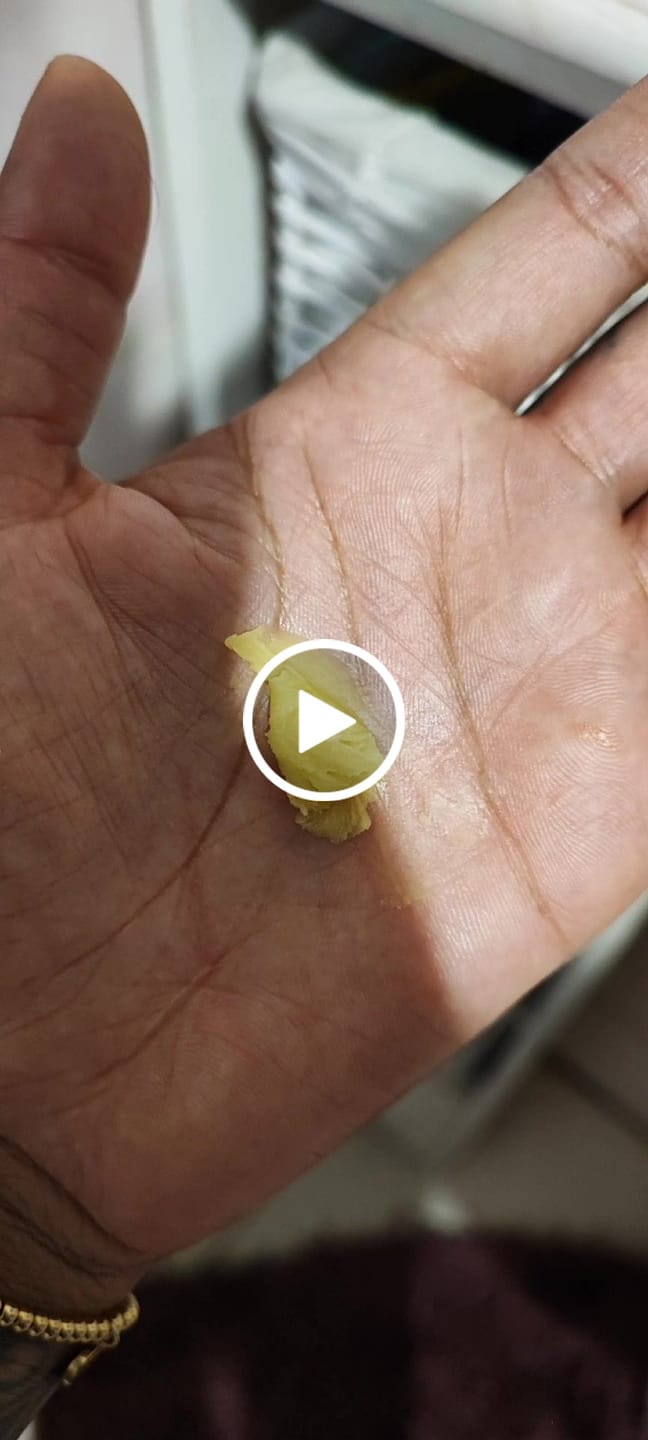 Customer video review of Cire coiffante et nourrissante