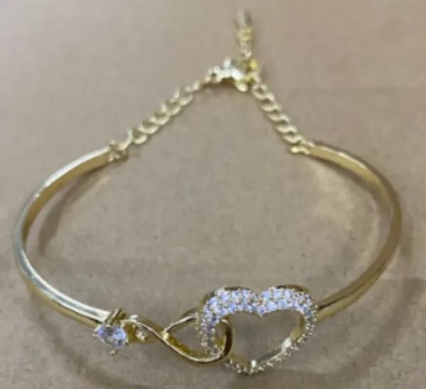 Customer photo review of Bracelet Infini Cœur Éternel