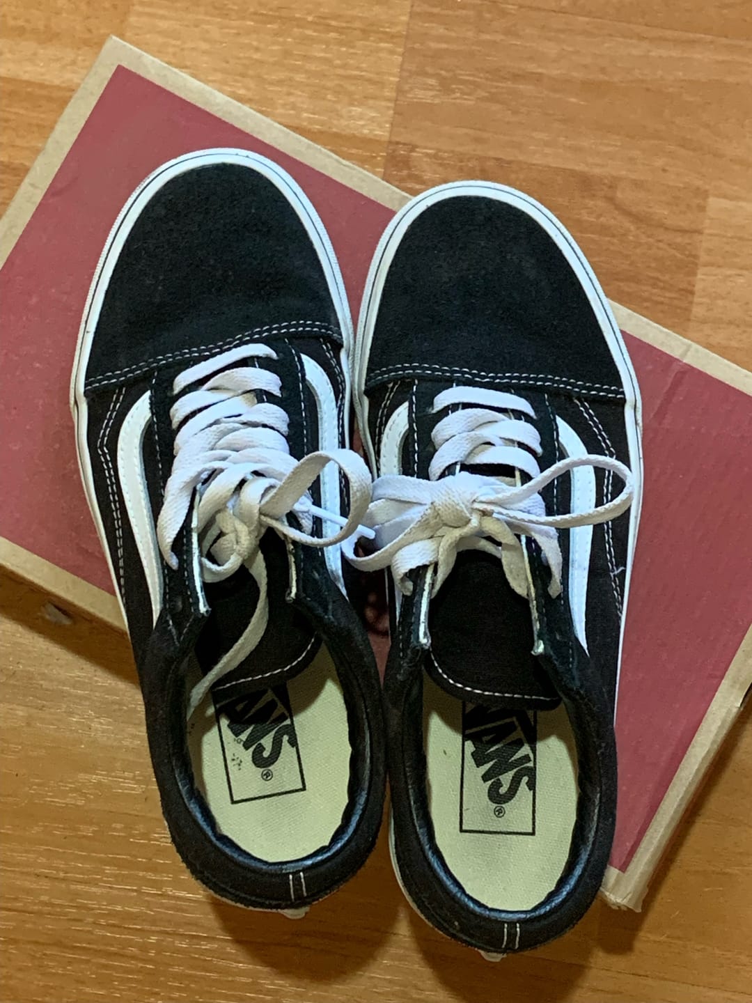 Customer photo review of Zapatilla Vans Old Skool Mujer Negro