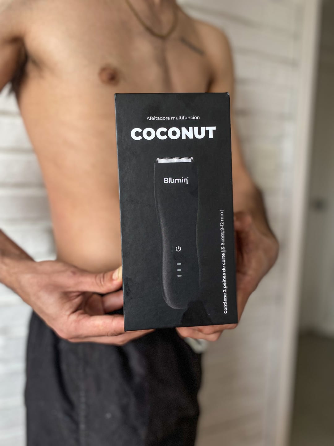 Customer photo review of Afeitadora para hombre Coconut Multifunción Blumin