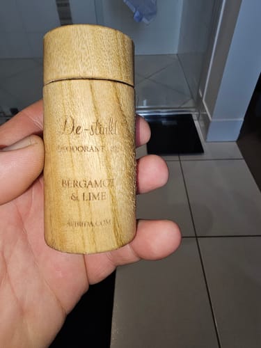 Customer photo review of De-Stinkt Natural Deodorant