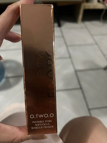 Customer photo review of O.TWO.O SKIN SECRET ZERO PORES PRIMER