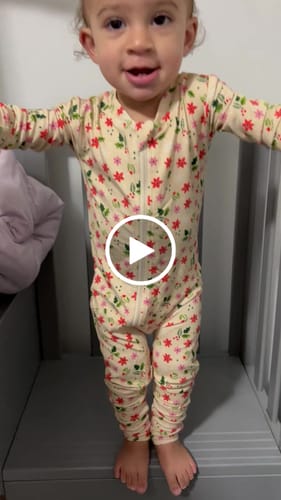 Customer video review of Jovie - CloudBlend™ Footless Pajamas