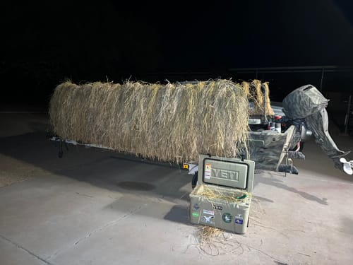 undefined review of Hunting Blind Raffia Grass (Pack) image 1 out of 1