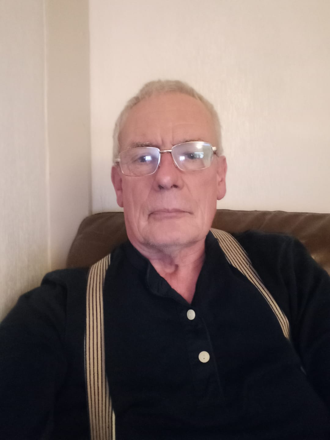 Customer photo review of Vintage Long Sleeve Henley Shirt - Navy