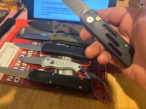 Customer photo review of VT Hollow D2 Switchblade Knife