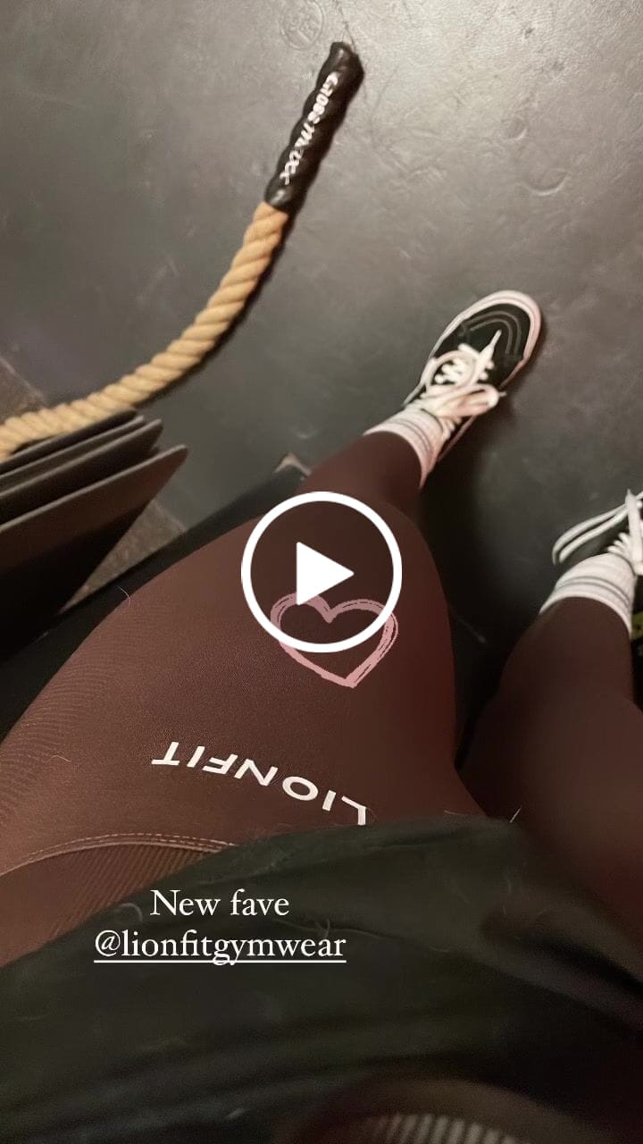 Customer video review of Nala Seamless Leggings Brown