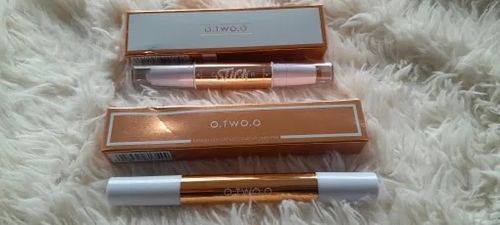 Customer photo review of O.TWO.O GLOW LIFT LIGHT SHADOW CONTOUR STICK