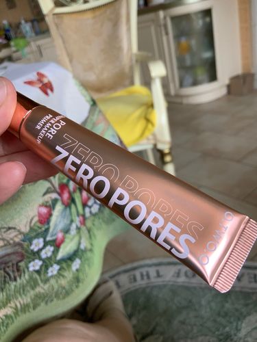 Customer photo review of O.TWO.O SKIN SECRET ZERO PORES PRIMER