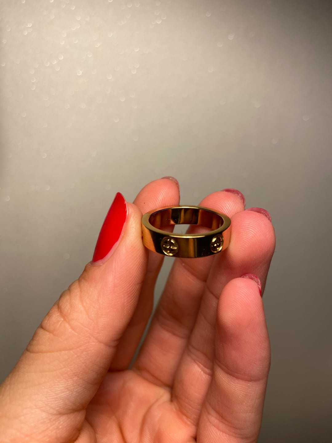Customer photo review of Timeless Affection Ring 14 Karat vergoldet