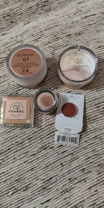 Customer photo review of O.TWO.O LOOSE POWDER