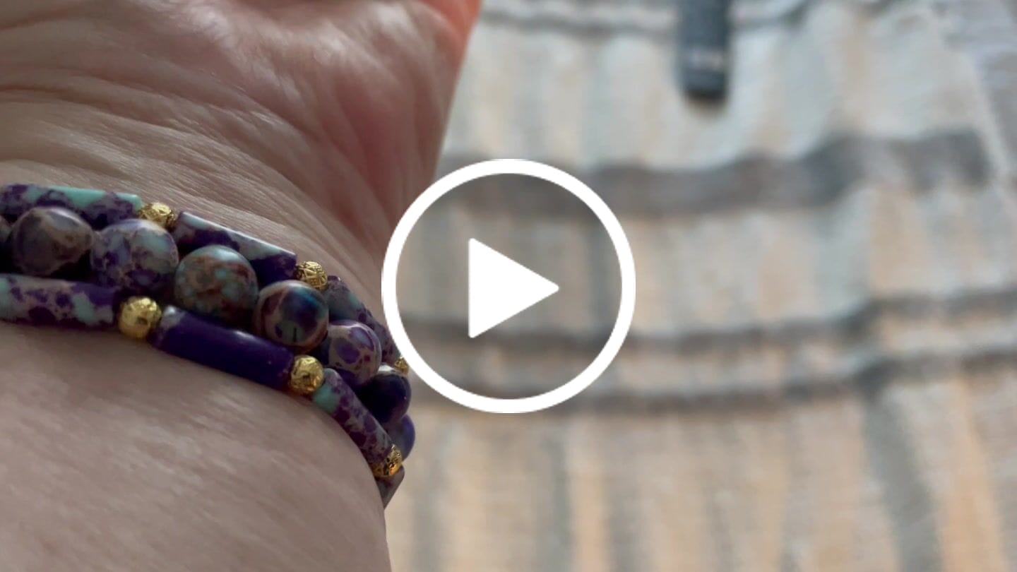 Customer video review of Periwinkle Jasper Stretch Apple Watch Strap