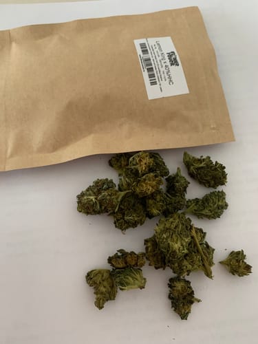 Customer photo review of 🍋 👑 Lemon King x 40%HHC