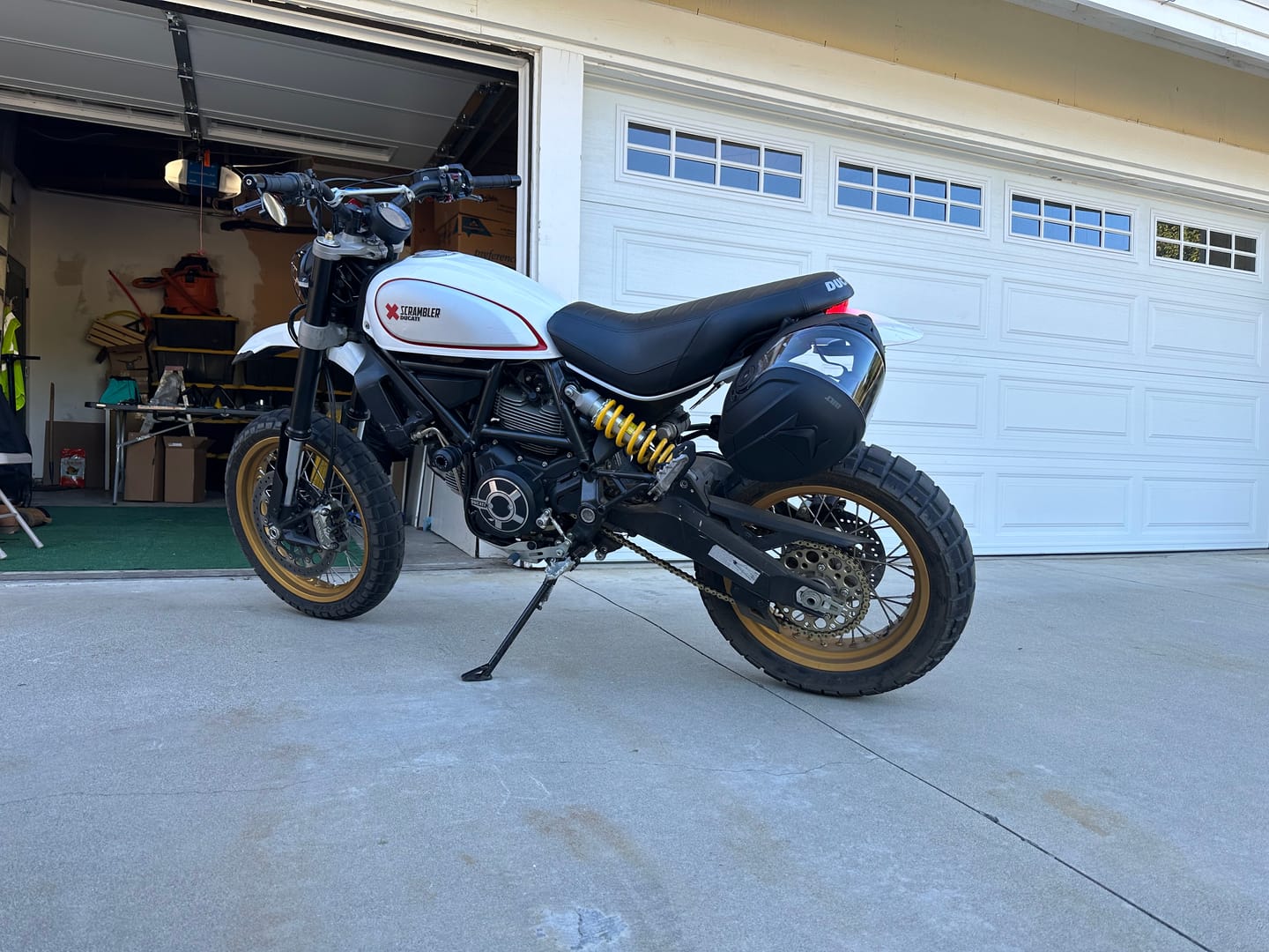 Customer photo review of Ducati Scrambler Helmet Hook (lock)