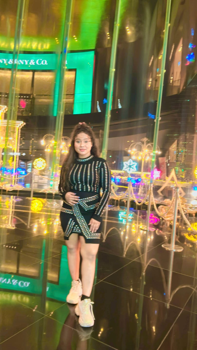 Customer photo review of Sereya Riveted Luxe Dress