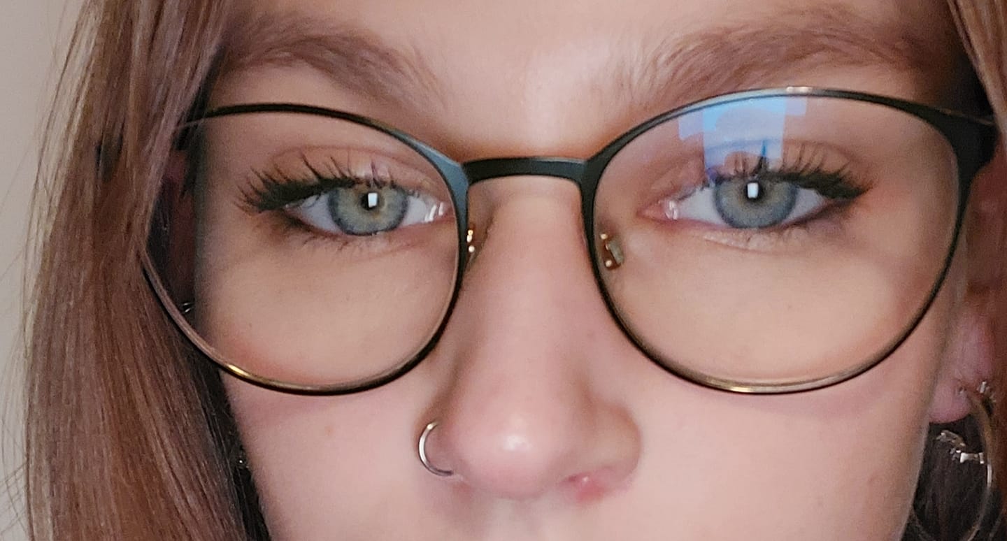 Customer photo review of Zircon Clicker | Nasen- & Ohrpiercing