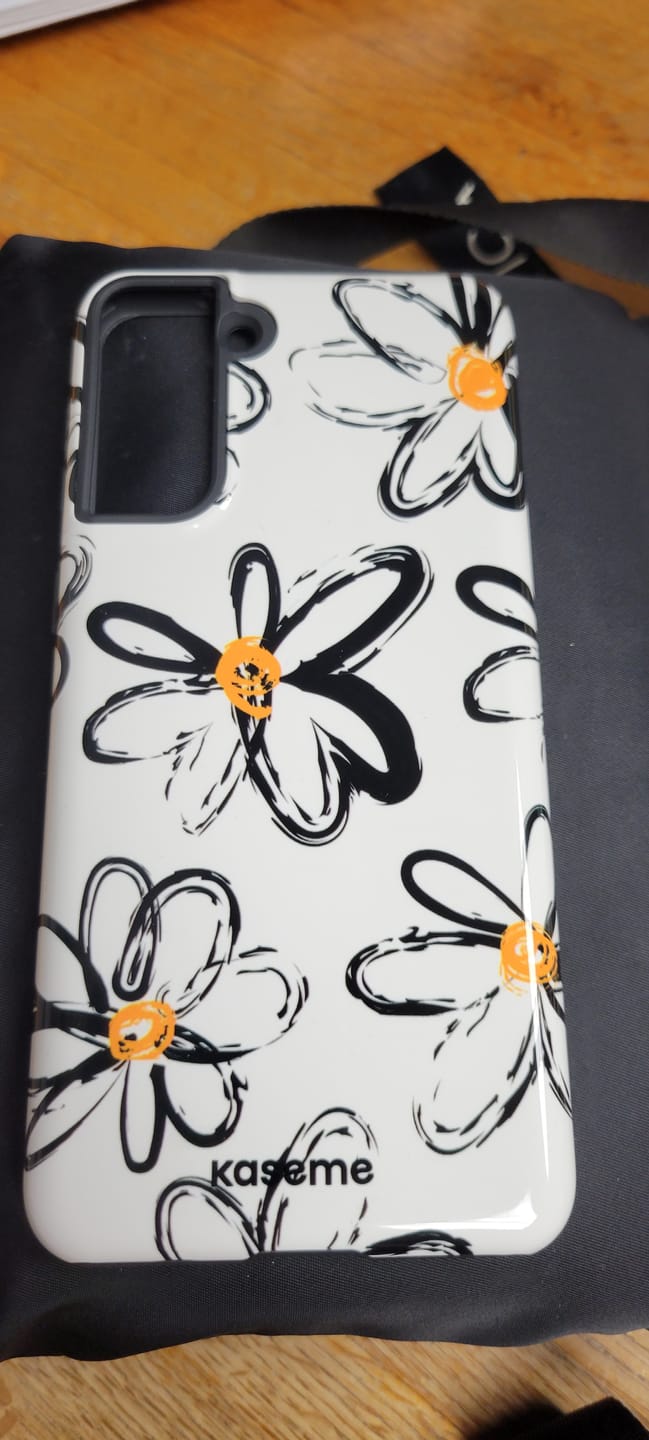 Customer photo review of Give me flowers