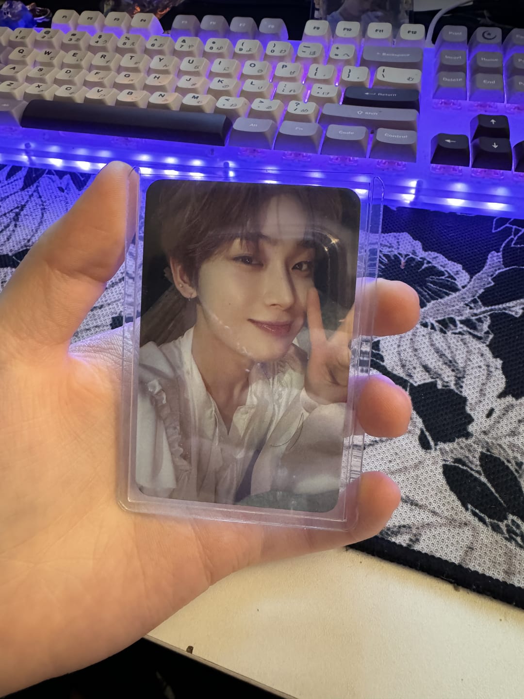 Customer photo review of PREMIUM CLEAR PHOTOCARD TOPLOADER