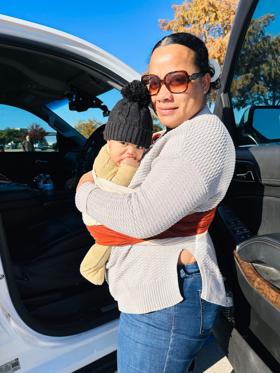 Customer photo review of Mama's Bonding Comforter