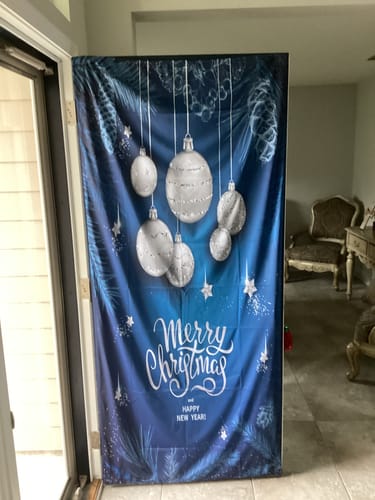 Customer photo review of Merry Christmas And Happy New Year With Realistic Silver Balls Front Door Cover
