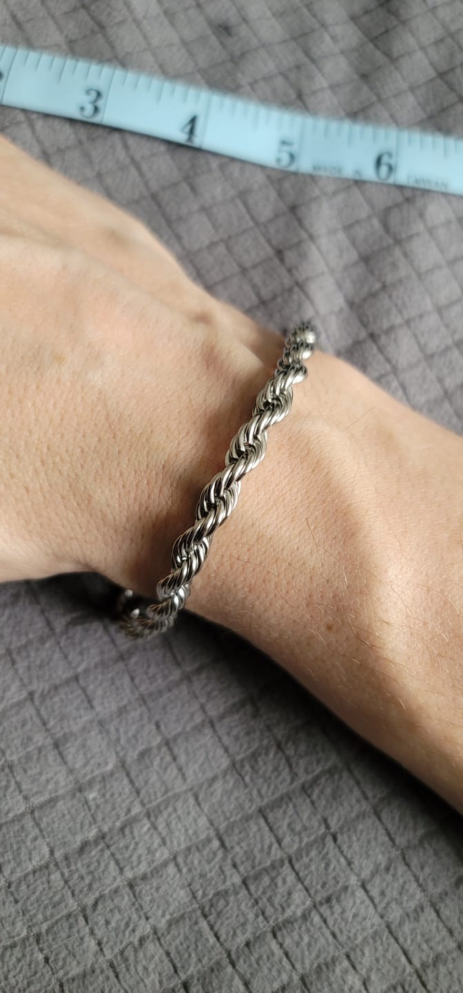 Customer photo review of 6mm Rope Bracelet - White Gold