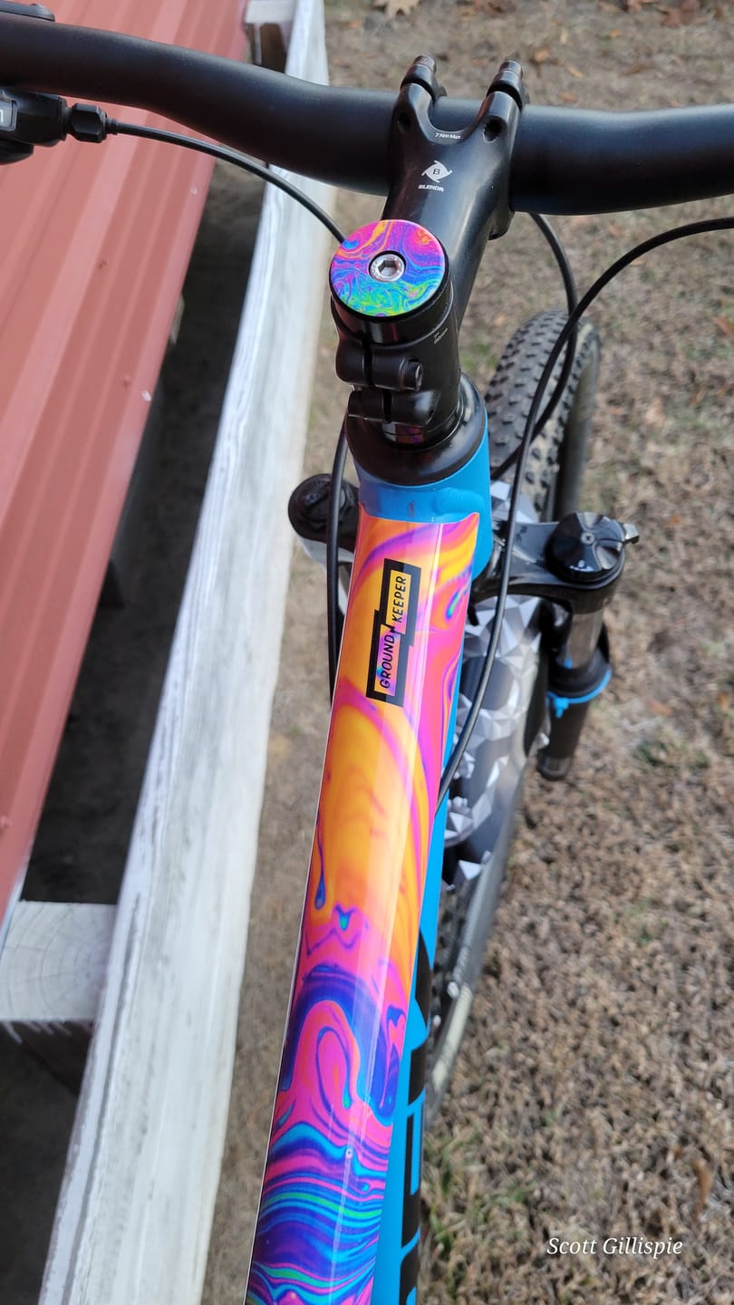 Customer photo review of Oil Slick Topcap