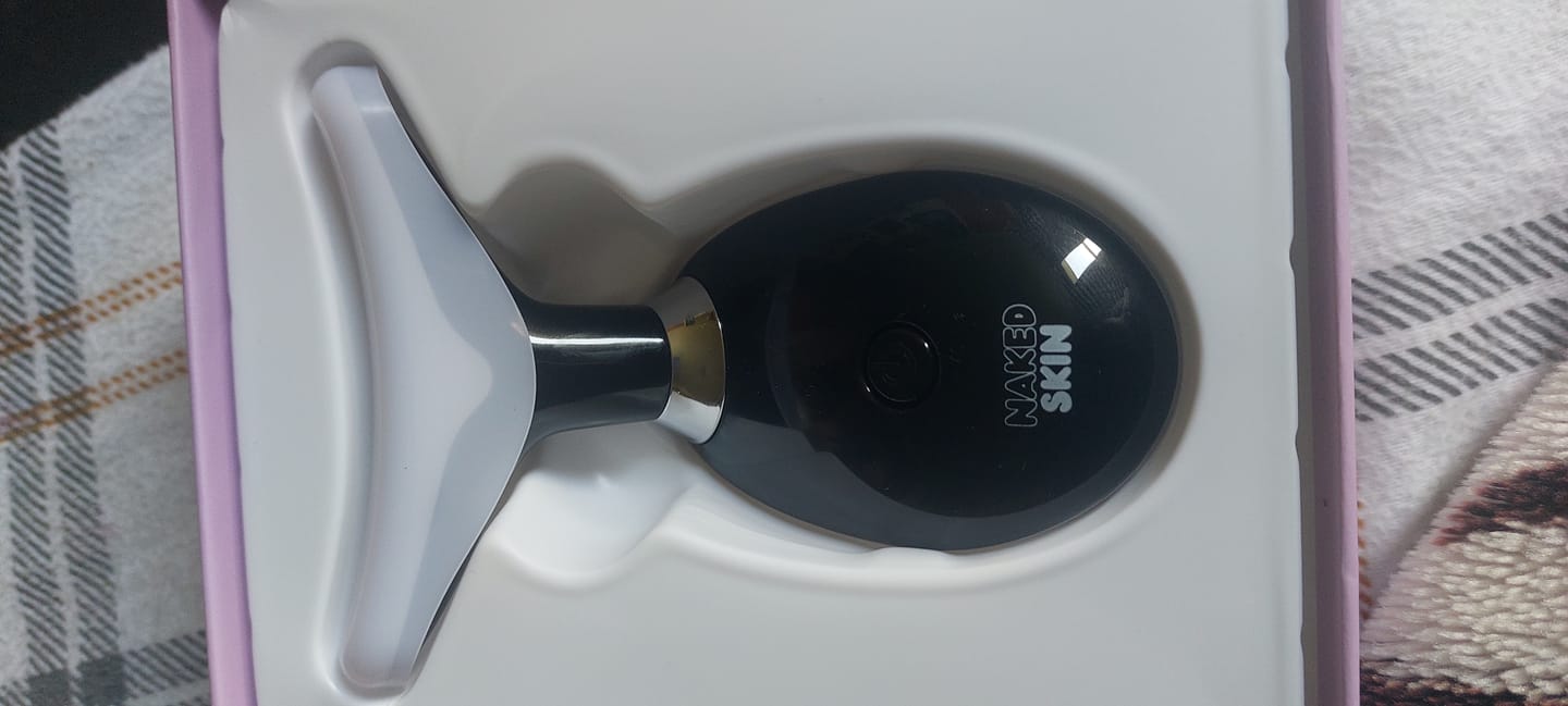 Customer photo review of Naked Skin™ Handset