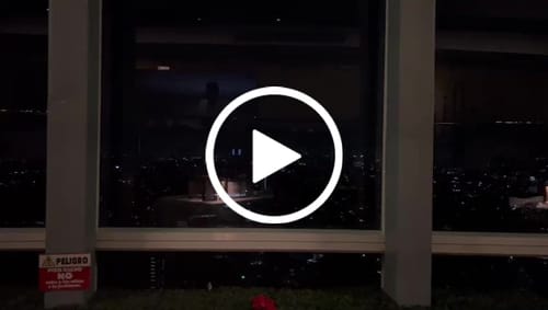 Customer video review of Cena Romántica