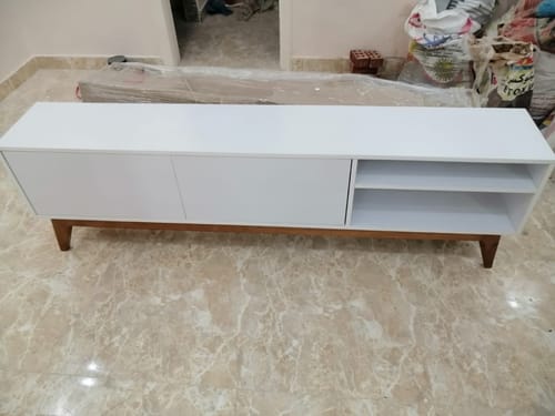 Customer photo review of ترابيزة تليفزيون 30×180 سم - SHR34