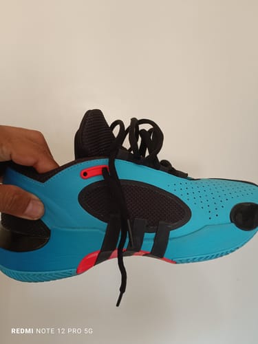 Customer photo review of adidas Men's D.O.N. Issue 5 Basketball Shoes