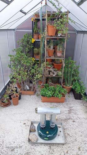 Customer photo review of Paraffin Gewächshausheizung "Warmax Power 5" 600 Watt