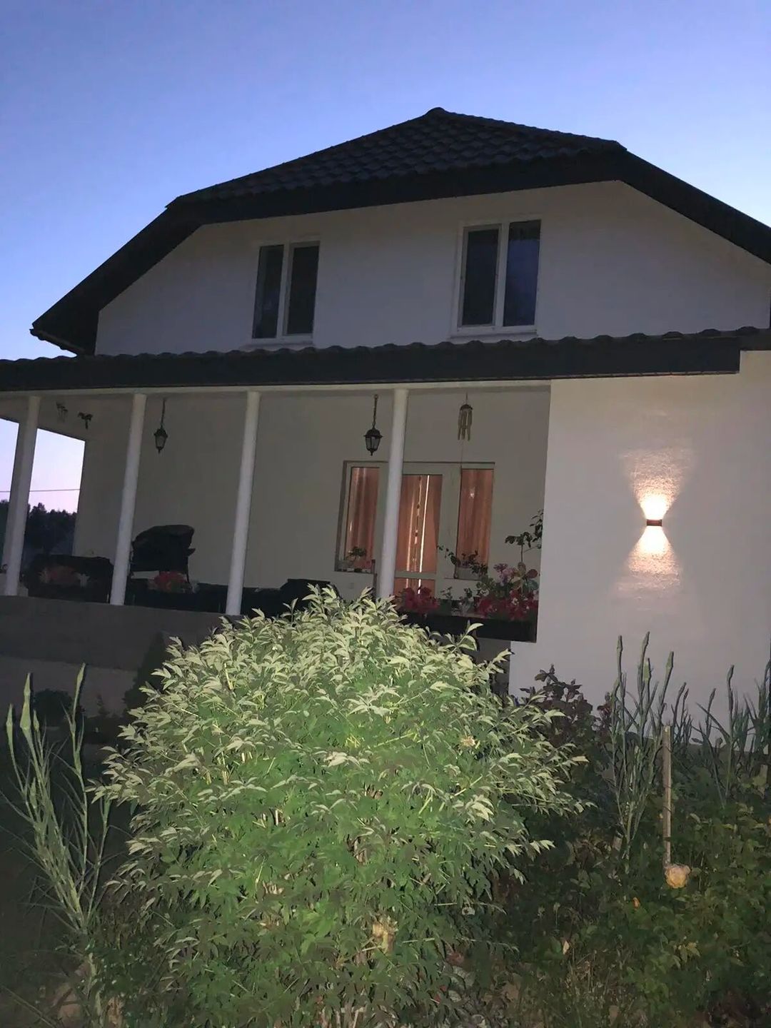 Customer photo review of SolaGarden™ LED Wall Lights