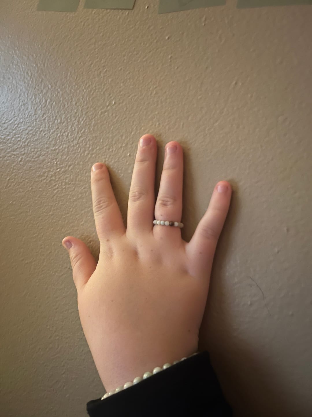 Customer photo review of EARTHSTONE STRETCH RING - AMAZONITE