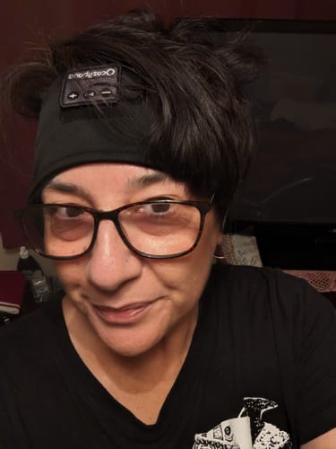 Customer photo review of CozyBand Wireless Headphones