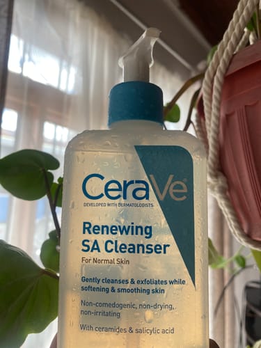 Customer photo review of CeraVe Renewing Face Wash for Normal Skin with Salicylic Acid