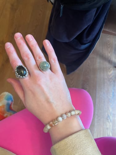 Customer photo review of Flower Agate Bracelet  - 7mm beads