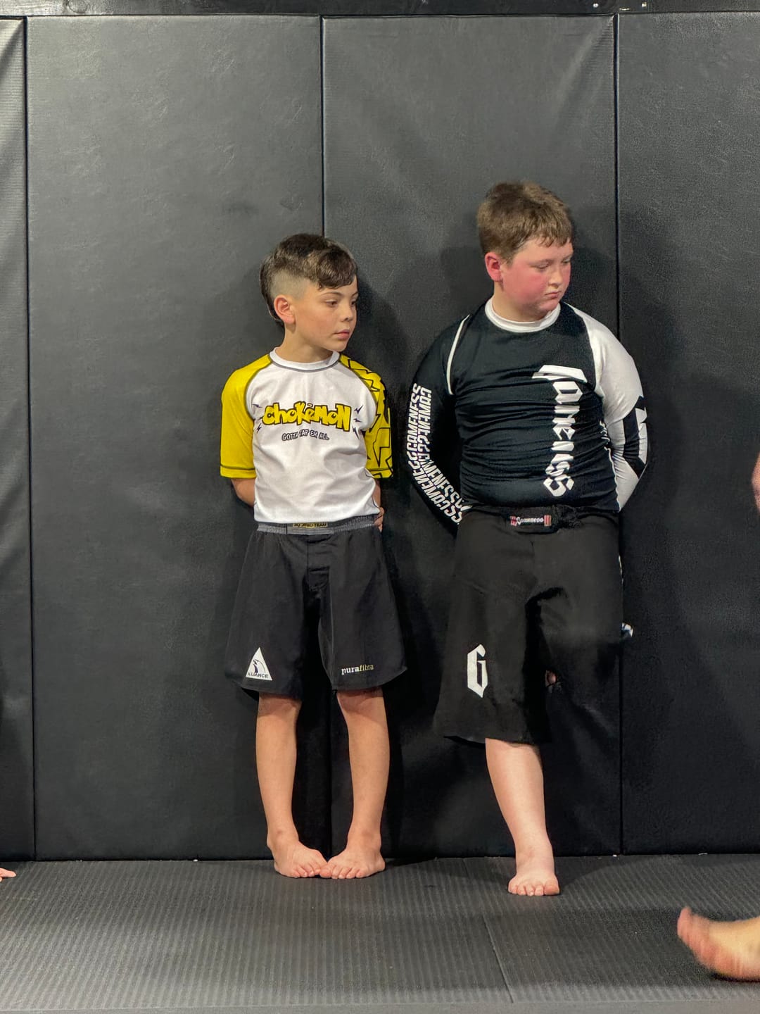 Customer photo review of Chokemon Premium Bjj Rash Guard For Men/Women